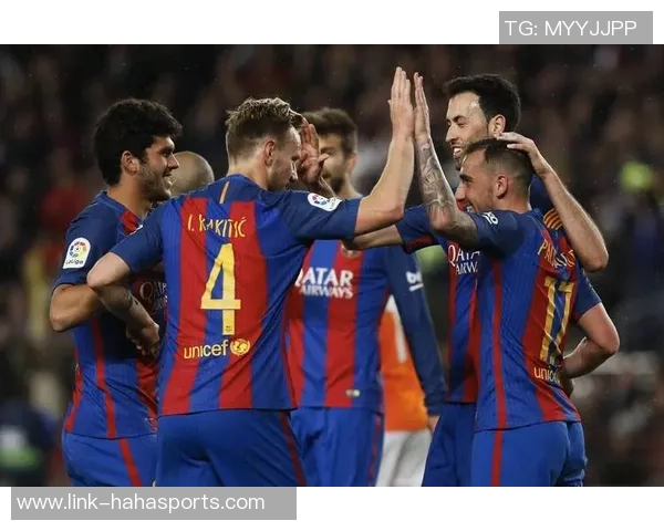 足球希尼：探索这位传奇球员的辉煌历程与对足球的深远影响