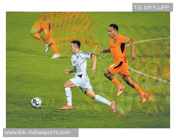 足球探长揭秘绿茵场上的战术玄机与球员心理解析 足球探长揭秘绿茵场上的战术玄机与球员心理解析